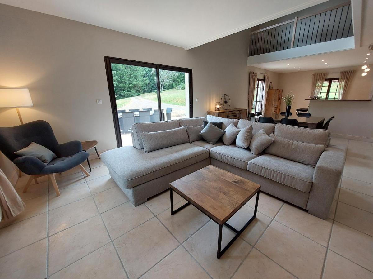 "Le Petit Bonheur" Gite Van 4 Tot 12 Personen Met Prive Vijver Van 2Ha Maisonnais-Sur-Tardoire Bagian luar foto